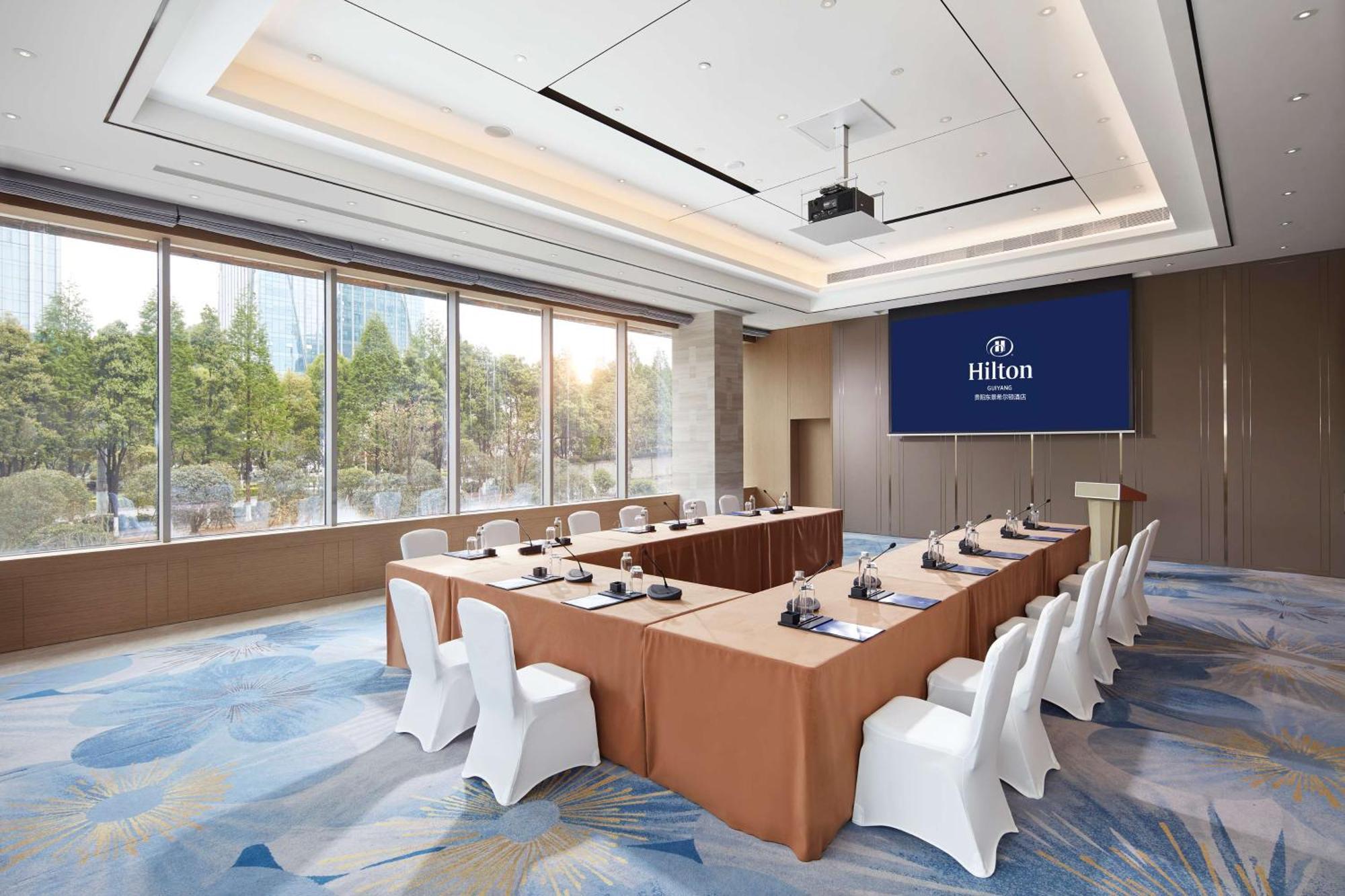 Hilton Guiyang Hotel Guiyang  Exterior foto