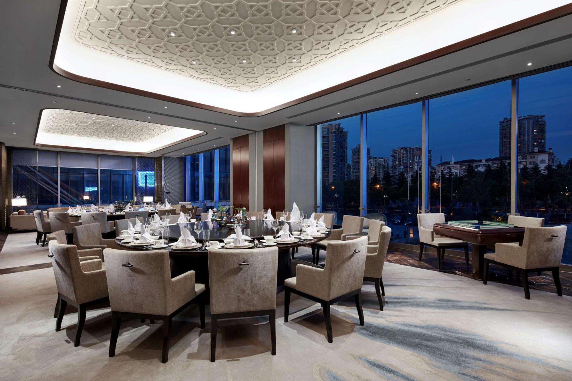 Hilton Guiyang Hotel Guiyang  Exterior foto