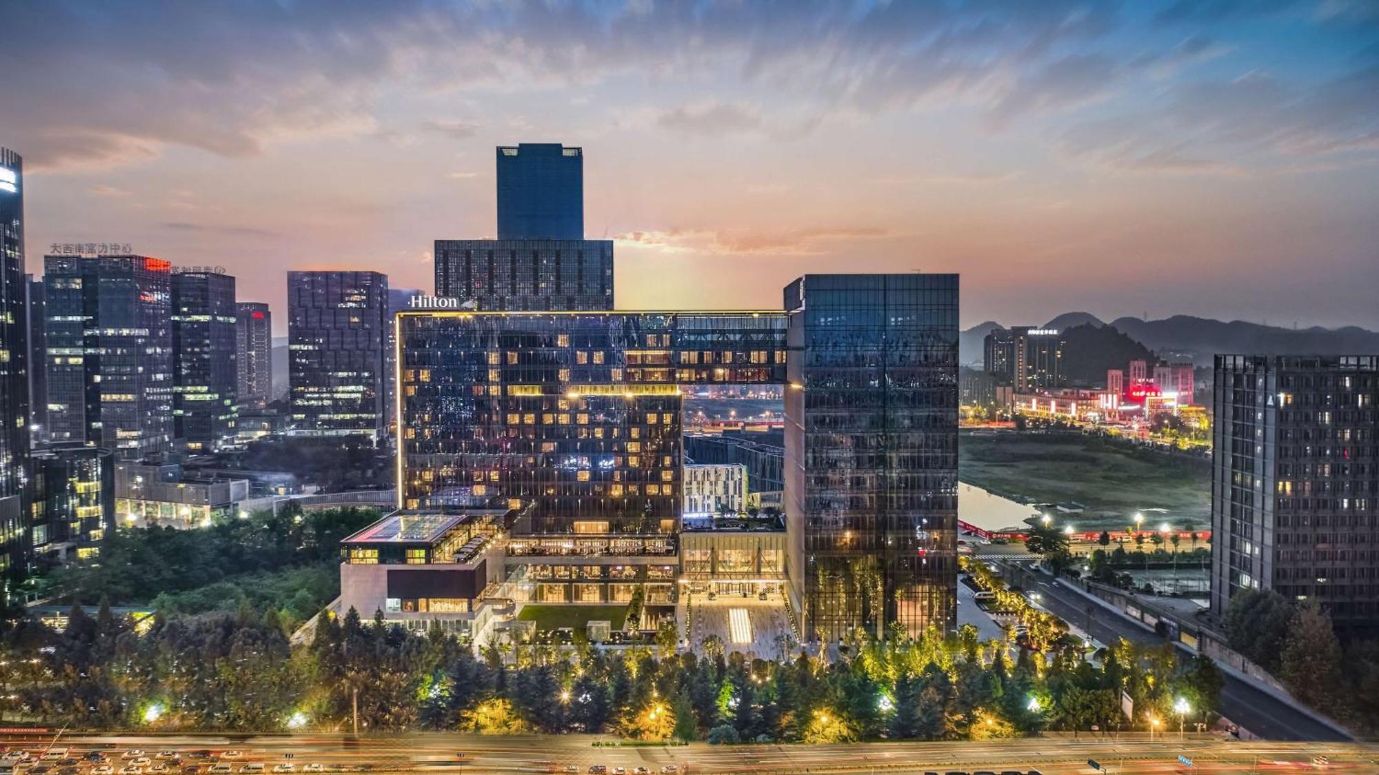 Hilton Guiyang Hotel Guiyang  Exterior foto