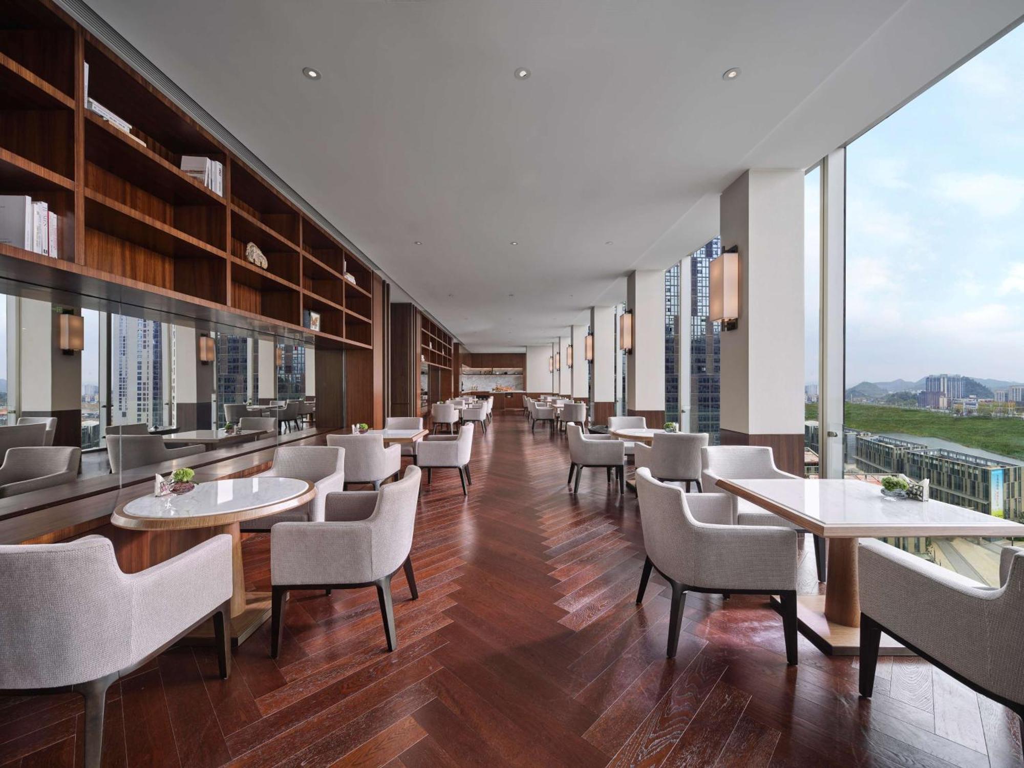 Hilton Guiyang Hotel Guiyang  Exterior foto